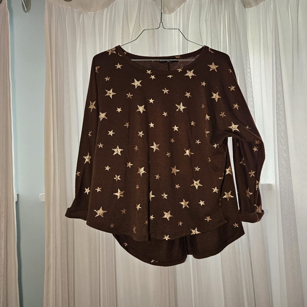 Kim & Cami Chocolate Sweater with Gold Stars